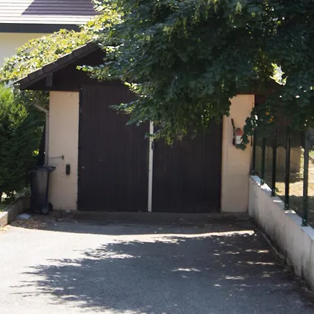 Maison De Charme, Vue Montagne, Proche فيلة